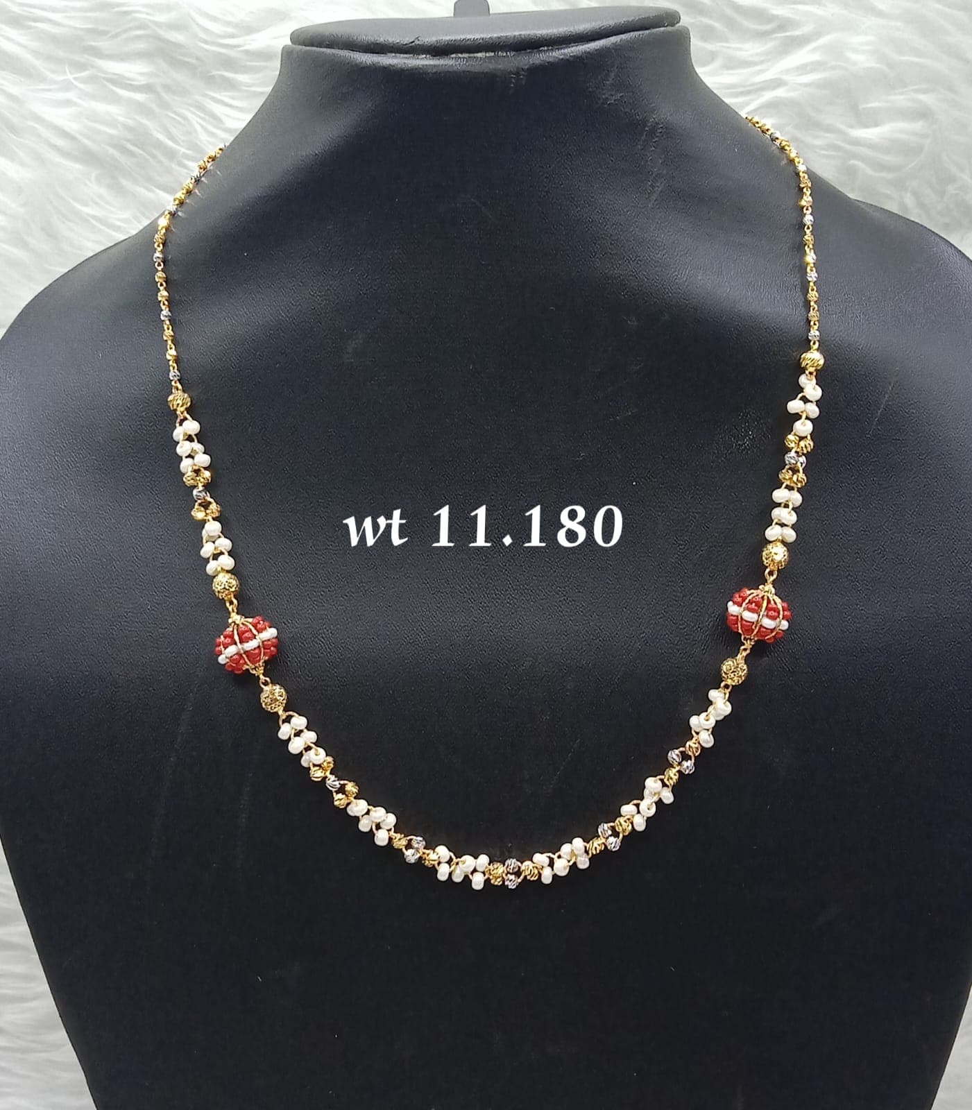 Elegant Pearl and Gold Bead Mala Chain