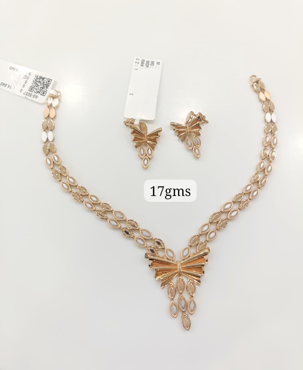 Gold Necklace Set