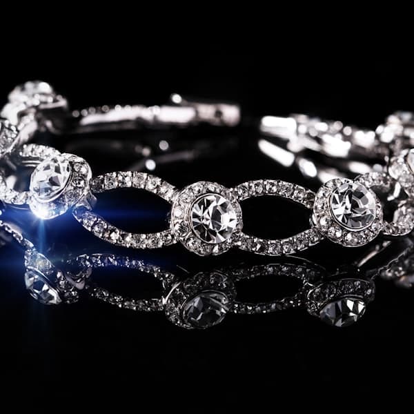 Delicate Chain Bracelet with Heart Charm - image 2